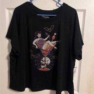 Torrid retro chic pinup tee shirt